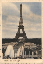 La Tour Eiffel Postcard