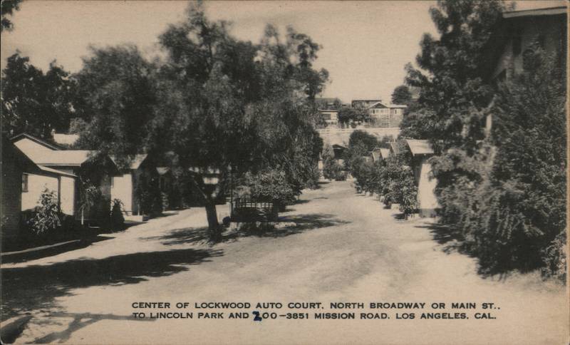 Center of Lockwood Auto Court Los Angeles California