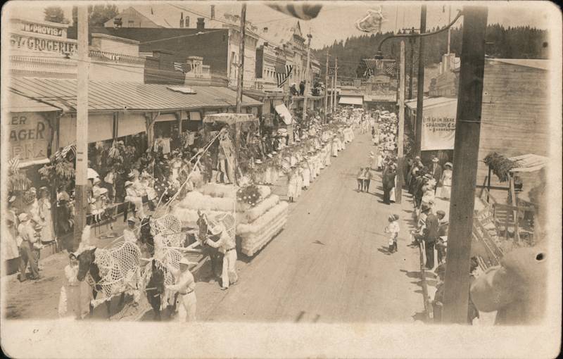 Portola Festival Parade, 1909 Grass Valley California