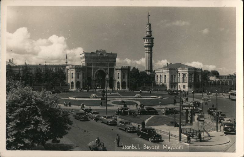 Beyazıt Square - Main Entrance Istanbul University Turkey