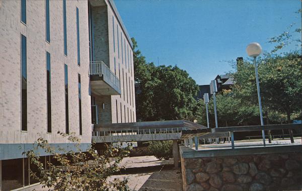 Library - University of Rhode Island Kingston