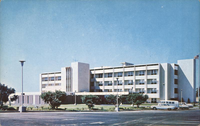 Paradise Valley Hospital National City, CA Postcard