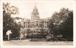 Beautiful Court House in Charlotte, Michigan Postcard