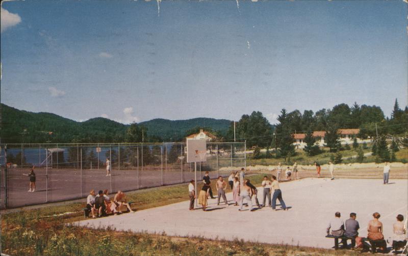 Chalet Sports Facilities St. Agathe-des-Moines QC Canada