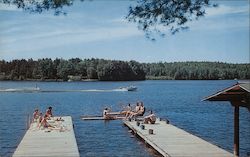 Froelich's Sayner Lodge Postcard