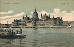 Orszàghàz - Parlament Budapest Postcard