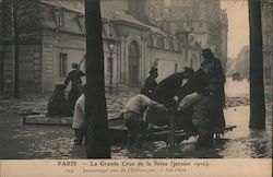 La Grande Crue de la Seine (janvier 1910) Paris, France Postcard Postcard Postcard