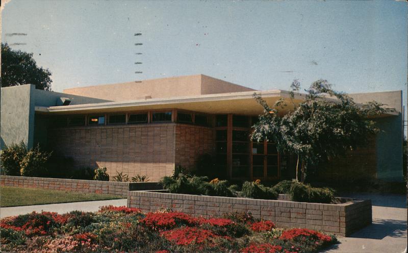 Los Cerritos Municipal Court House Bellflower California