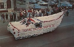 1st Prize Float Memorial Day Parade May 29, 1966 Postcard