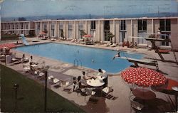 Hilton Inn, International Airport Postcard