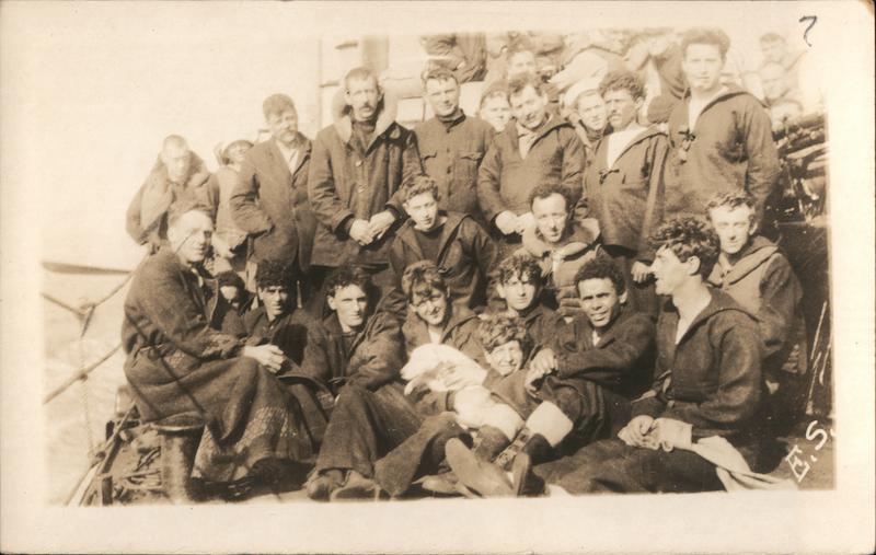 SAalors with dog Navy