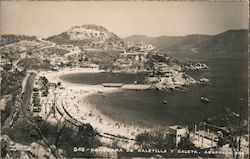 Panorama de Caletilla y Caleta. Acapulco Gro. Postcard