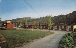 Schulte's Motel Postcard