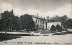 Lake Co. Court House and Hall of Records Postcard