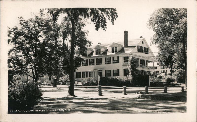 Exterior of Fitzwilliam Inn New Hampshire