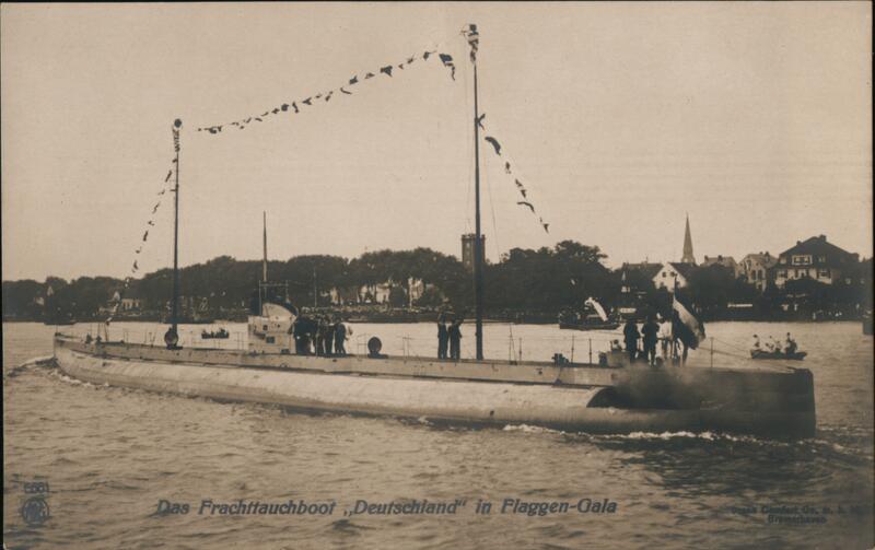 Das Frachttauchboot Deutschland Flaggen-Gala Germany
