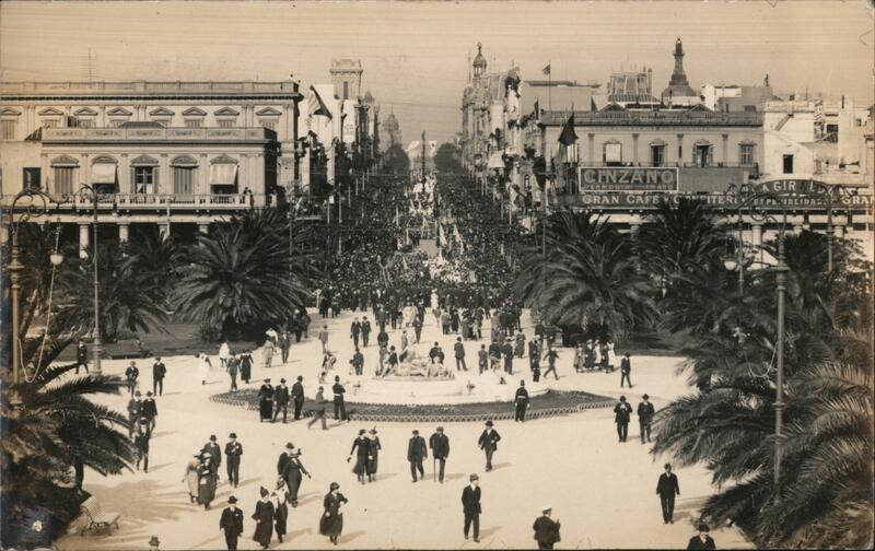 Plaza Independencia - Comision Municipa de Fiestas - Officia de Propaganda & Informaciones. Av. 18 de Julio. 1110