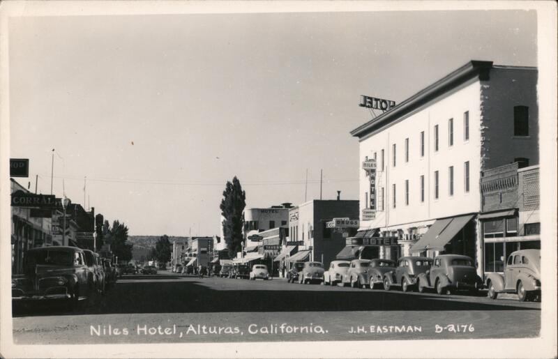 Exterior of Niles Hotel Alturas California