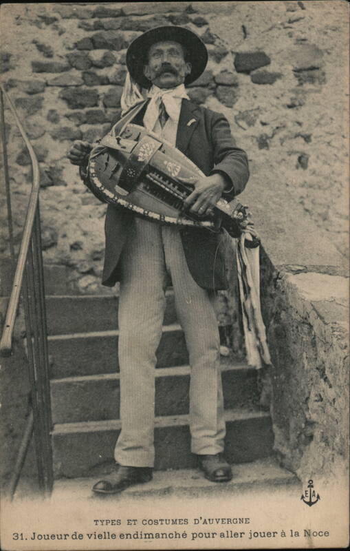 Types et Costumes d'Auvergne Organ Grinders