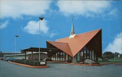 Howard Johnson's Motel Postcard