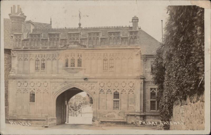 Friary Gate Way, Malvern Worcestershire UK