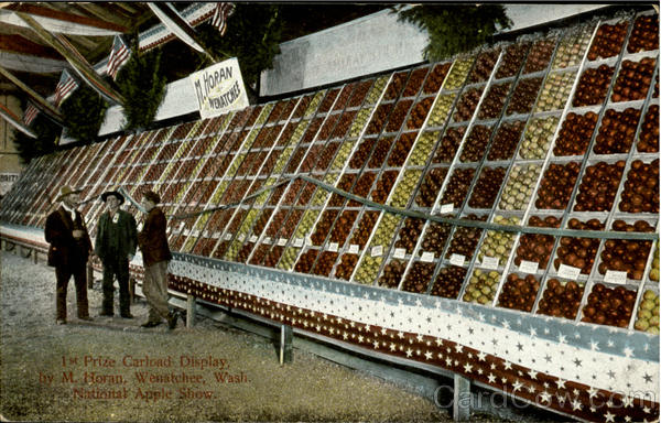 NATIONAL APPLE SHOW, 1st PRIZE CARLOAD DISPLAY BY M. HARON. Wenatchee Washington