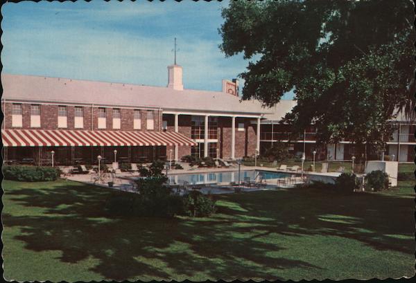 The Ramada Inn, Int. 75 & Hwy. 27 Ocala Florida