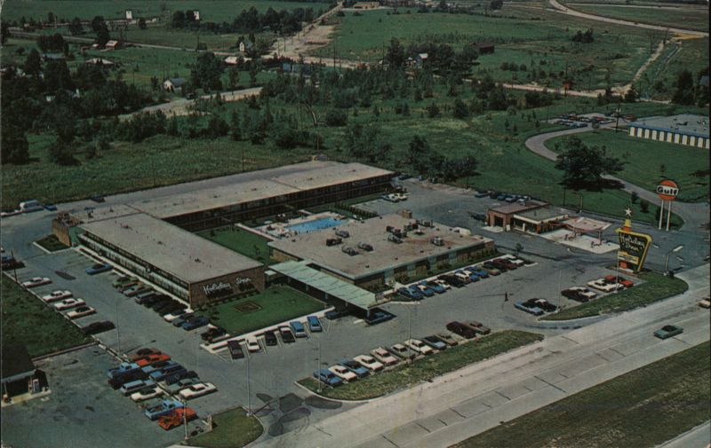Holiday Inn of Southfield, Michigan - Aerial View