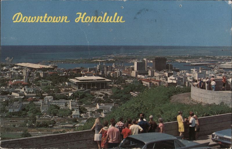 Panoramic View of Downtown Honolulu, Hawaii