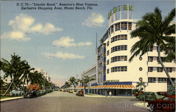 Lincoln Road ,America's Most Famous Exclusive shopping Area Miami Beach Florida