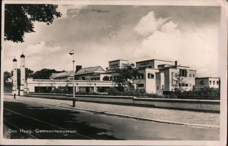 Kuntsmuseum Den Haag - The Hague, Netherlands