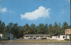 Country Court Motel, Westfield, MA Postcard