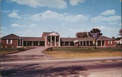 The Shelby Motel, Shelbyville, KY Postcard