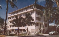 The Islander Hotel, Waikiki, Hawaii Postcard