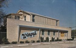 Wimpy's Steak House, Des Moines, IA Postcard