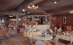 Sugar Plum Farm Interior, Hollister, CA Postcard