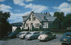 The Green Parrot Inn, Kirkwood MO Postcard
