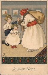 Joyeux Noël - Santa Claus Scolding Children Postcard
