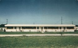 Brookgreen Meadows Court Motel, Mt. Pleasant SC Postcard