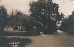 Klepanda z grabliczem, Polish Village House Postcard