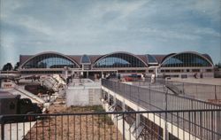 St. Louis Airport Terminal, 'Grand Central of the Air' Postcard