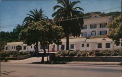 Motel Colonial Postcard