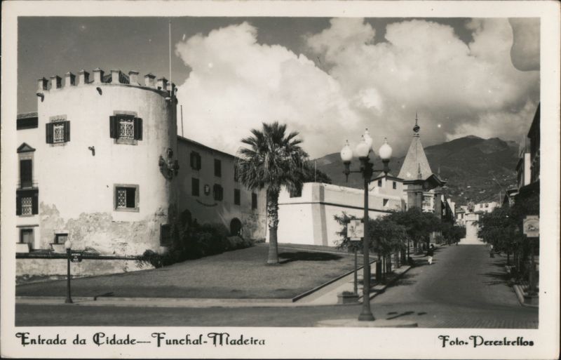 Entrada da Cidade, Funchal, Madeira Portugal Perestrellos