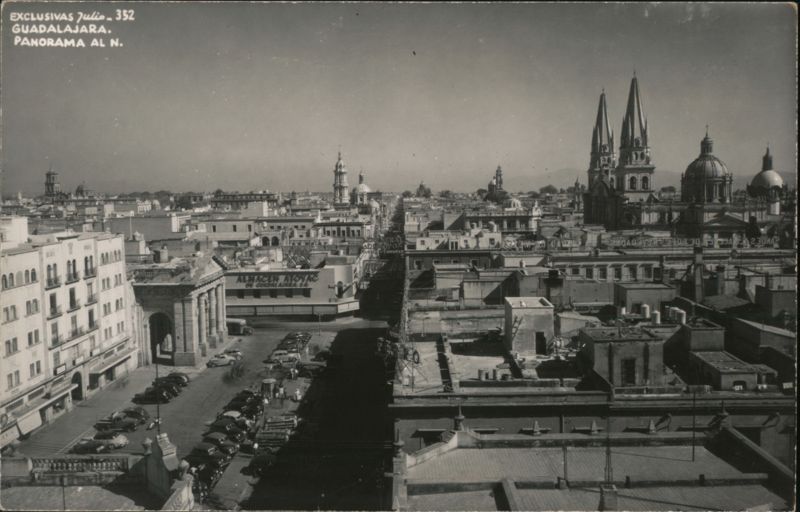Guadalajara, Panorama al N. Mexico Julio