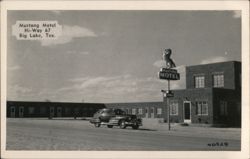 Mustang Motel, Hi-Way 67, Big Lake, TX Postcard