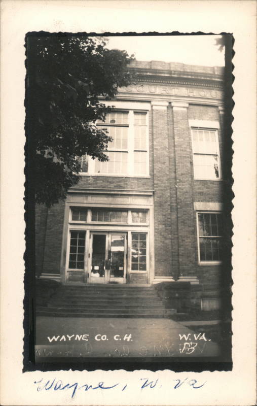 Wayne County Court House West Virginia Postcard Wayne County Court House West Virginia Postcard