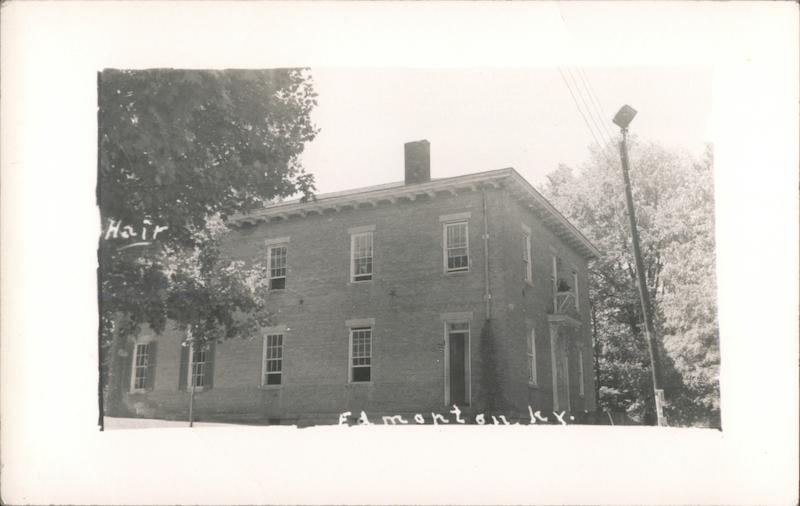 Courthouse Edmonton Kentucky