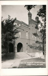 Wells County COurthouse Postcard