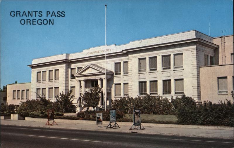 Josephine County Courthouse Grants Pass Oregon