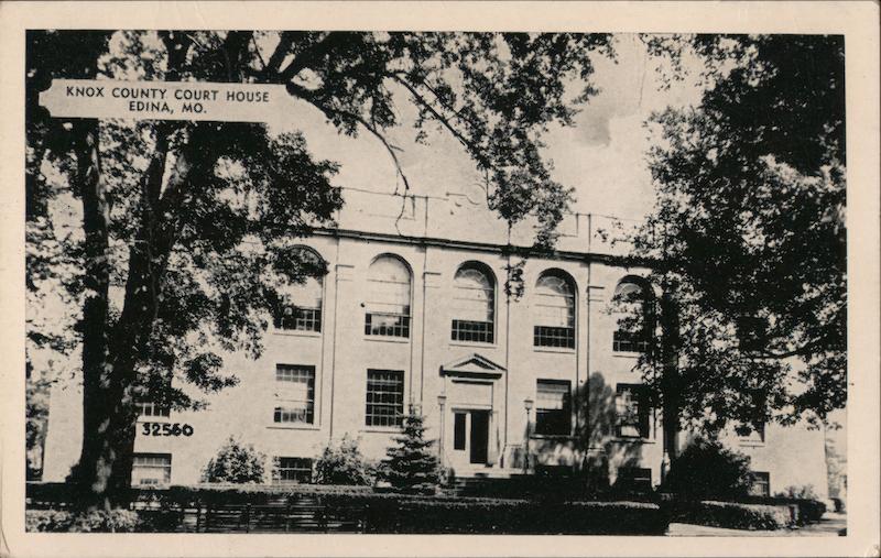 Knox County Courthouse Edina, MO Postcard
